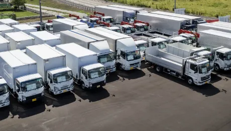 トラック市長岡店は代車や入札業務など多数な用途に対応