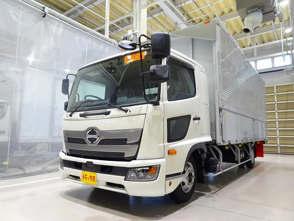 アルミウイング 中型 レンジャー