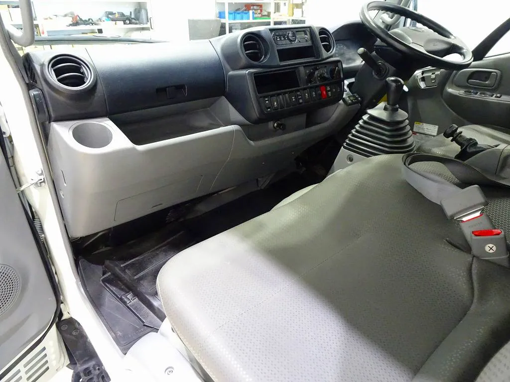 デュトロ 3t 4W_3050_7542_1752208904_7.webP_3297