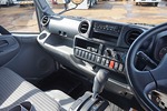 デュトロ 2t FJL 標準 平ボディ