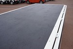 キャンター 2t 全低床 標準 平ボディ 未使用車