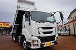 ギガ 10.6t 3軸 2デフ ロング ダンプ 380ps
