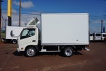 デュトロ 2t 4WD FJL 標準 保冷バン