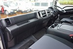 レンジャー 2.35t ワイドベッド付 アルミウイング 格納ゲート付 240ps