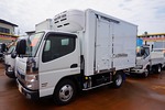 キャンター 2t 4WD 全低床 標準 中温冷凍車 カスタムグレード