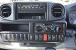 デュトロ 2.95t 4No. FJL 垂直P/G付