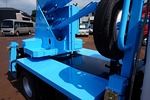 デュトロ 高床 標準 12M 高所作業車