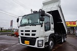 ギガ 9.4t 3軸 2デフ ダンプ 380ps