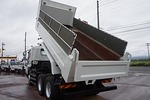 ギガ 9.4t 3軸 2デフ ダンプ 380ps