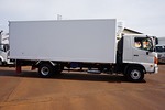 レンジャー 2.6t 4WD 標準ベッド付 低温冷凍車 スタンバイ付 220ps