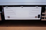 ギガ 13.2t 4軸 低温冷凍車 総輪エアサス サブエンジン/スタンバイ付 380ps