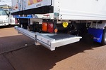 フォワード 2.6t ワイドベッド付 低温冷凍車 格納ゲート/スタンバイ付 210ps