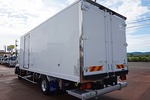 フォワード 2.6t ワイドベッド付 低温冷凍車 格納ゲート/スタンバイ付 210ps