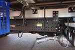 フォワード 2.6t ワイドベッド付 低温冷凍車 格納ゲート/スタンバイ付 210ps