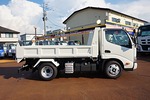 デュトロ 3t 4No. 高床 セフティーローダーダンプ 未使用車