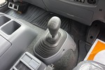 フォワード 2.75t ワイドベッド付 アルミウイング Rエアサス 未使用車 240ps