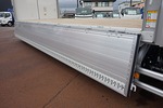 フォワード 2.75t ワイドベッド付 アルミウイング Rエアサス 未使用車 240ps