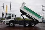 ギガ 9.3t 3軸 2デフ ダンプ 380ps