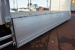 フォワード 2.75t ワイドベッド付 アルミウイング Rエアサス 210ps