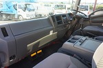 フォワード 2.75t ワイドベッド付 アルミウイング Rエアサス 210ps