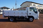エルフ 2t FFL 標準 2段アルミブロック 平ボディ 新免許対応車(総重量5t未満)