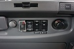 フォワード 2.6t ワイドベッドレス 低温冷凍車 格納ゲート付 Rエアサス 210ps