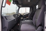フォワード 2.6t ワイドベッドレス 低温冷凍車 格納ゲート付 Rエアサス 210ps