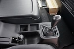 ファイター 3.7t 標準ベッド付 アルミブロック 平ボディ 220ps 未使用車