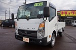 キャンターガッツ 1.4t 4WD 全低床 Sタイヤ 平ボディ