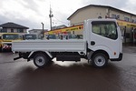 キャンターガッツ 1.4t 4WD 全低床 Sタイヤ 平ボディ