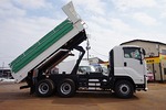 ギガ 8.9t 3軸 2デフ Lゲートダンプ 380ps