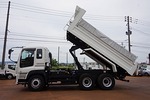 ギガ 9.1t 3軸 2デフ ダンプ 380ps