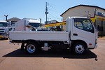デュトロ 2t 4WD FJL 標準 平ボディ 新免許対応車(総重量5t未満)