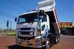 ギガ 9.2t 3軸 2デフ ダンプ 380ps