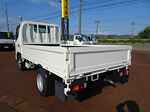 ダイナ 1.35t 4WD FJL Wタイヤ 平ボディ 未使用車