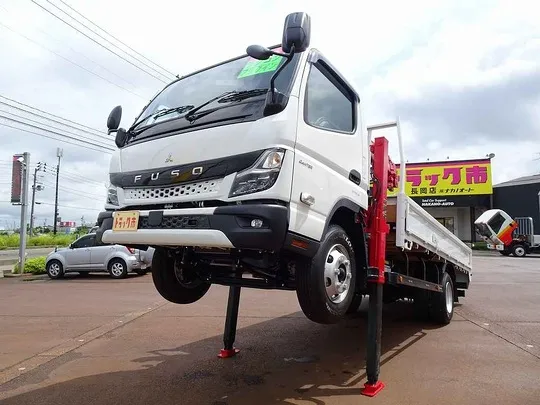 キャンター 3.1t 高床 ワイド超ロング ユニック4段セルフクレーン付 未使用車