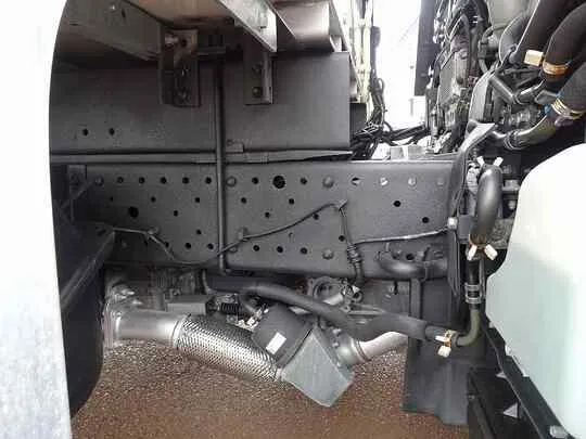 エルフ 2t FFL 標準 低温冷凍車 総重量5t未満