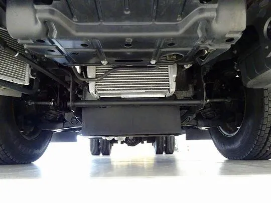 【年次点検済】デュトロ 3t 4WD FJL 標準ロング タダノ4段クレーン付