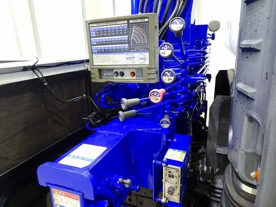 エルフ 3.85t 高床 ワイドロング タダノ4段クレーン付