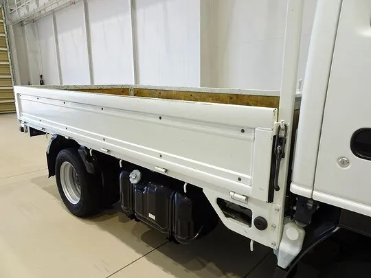 エルフ 2t FFL 標準 平ボデー 総重量5t未満