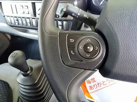 デュトロ 2t 4WD 高床 標準セミロング Wキャブ 未使用車