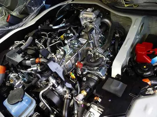ハイエースバン DX GLパッケージ 1t 4WD 3/6人乗り 5ドア 未使用車