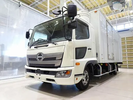 レンジャー 2.25t ワイドベッド付 低温冷凍車 格納ゲート付 リアエアサス 240ps