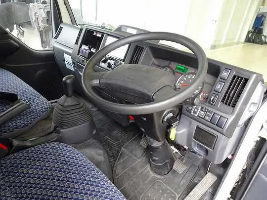 エルフ 1.55t 4WD FFL Wタイヤ Wキャブ