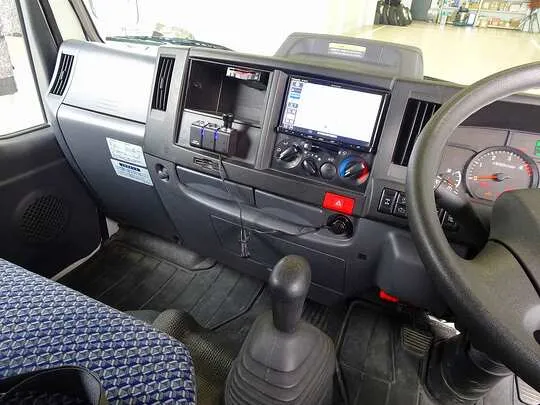 エルフ 1.55t 4WD FFL Wタイヤ Wキャブ