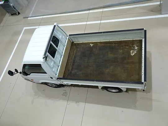 ボンゴトラック DX 1t 4ＷＤ Ｗタイヤ 平ボデー