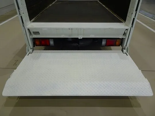 エルフ 1.45t FL Wタイヤ 垂直P/G付