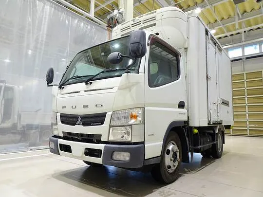 キャンター 1.35t 4WD 全低床 Wタイヤ 中温冷凍車