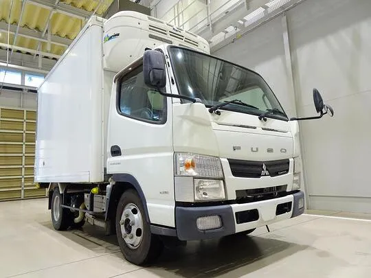キャンター 1.35t 4WD 全低床 Wタイヤ 中温冷凍車