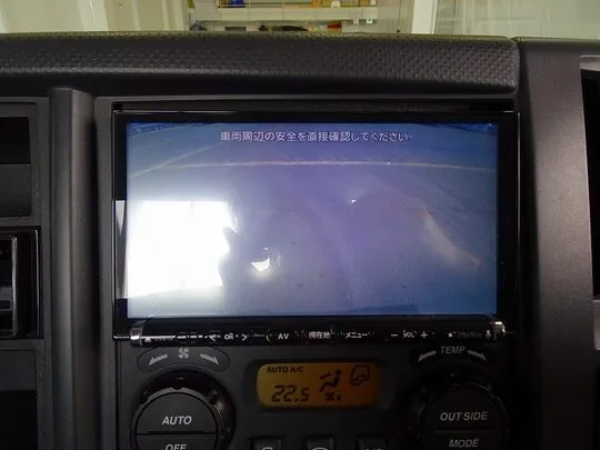 フォワード 3.5t 標準ベッドレス 平ボデー 210ps